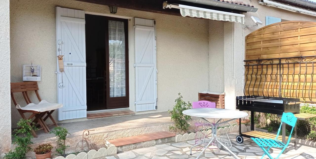 Au coeur de la Provence Verte Le Cannet-des-Maures Extérieur photo
