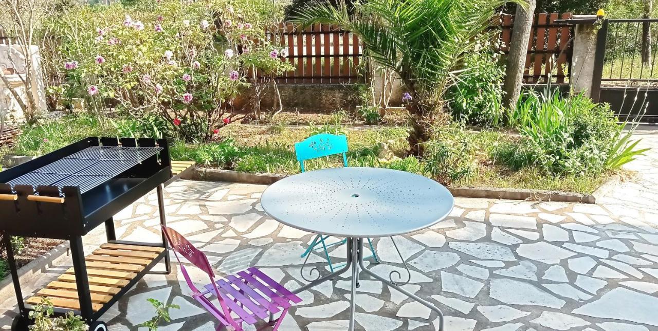 Au coeur de la Provence Verte Le Cannet-des-Maures Extérieur photo